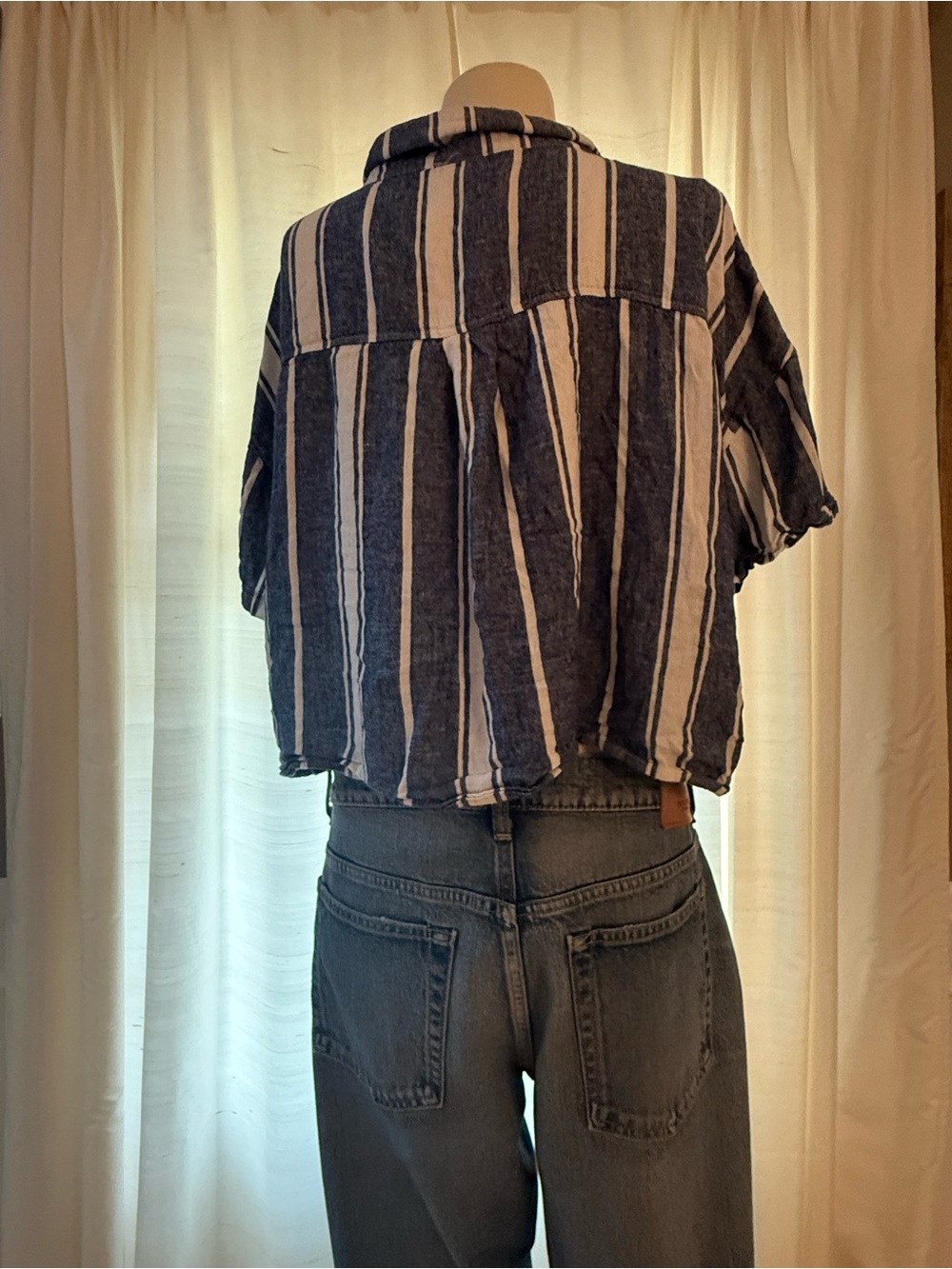 Laundry By Shelli Segal Blue and White Striped Button-Front Top - Picture 4 of 9